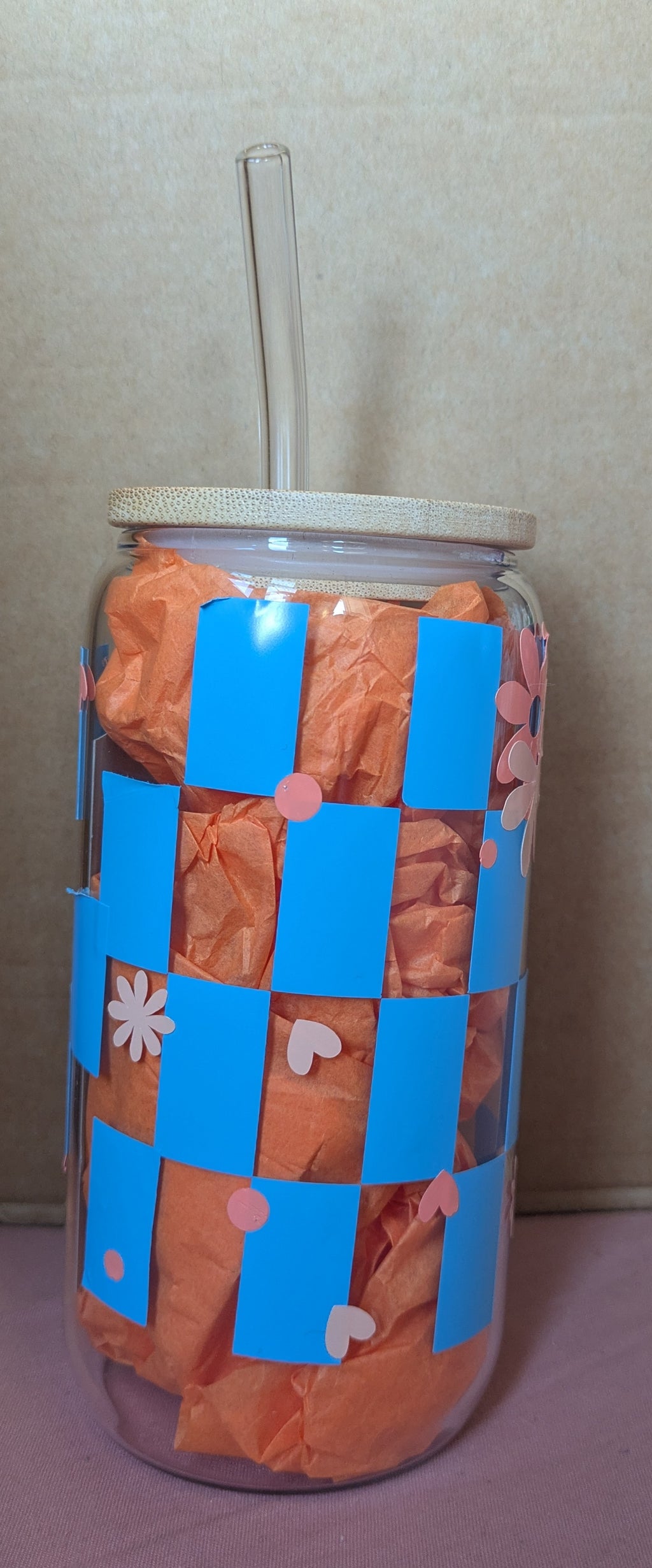 Retro Checkerboard Flower Tumbler
